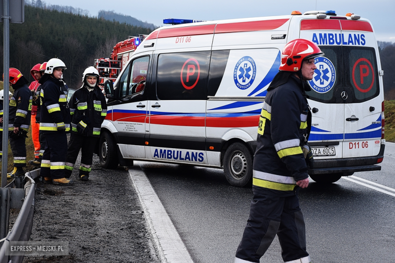 Dachowanie Renault na krajowej ósemce