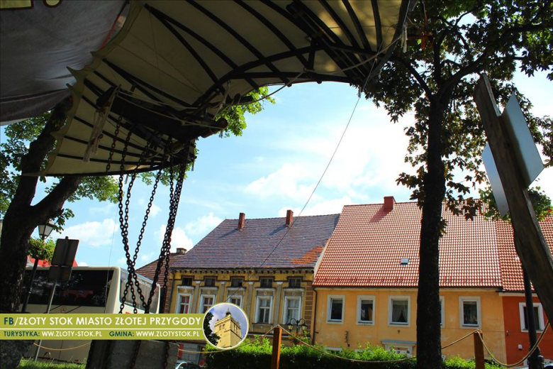 Wystawa prezentuje cztery wynalazki da Vinciego wykonane własnoręcznie na podstawie zachowanych do dziś szkiców mistrza