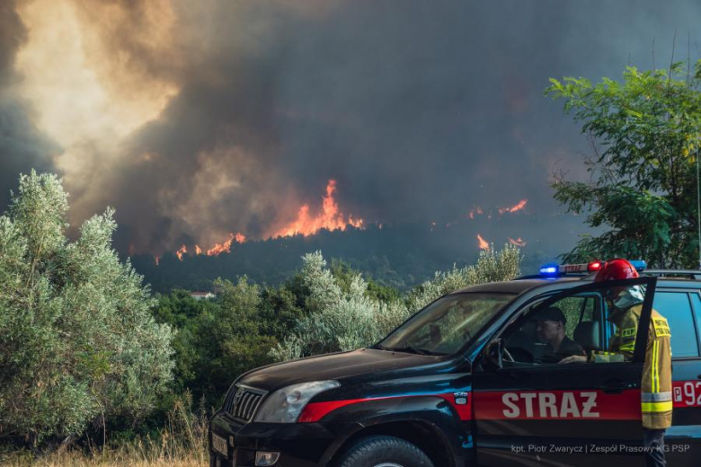 Kolejni strażacy z Polski udali się gasić pożary trawiące Grecję. Wśród nich dwaj strażacy-zawodowcy z KP PSP w Ząbkowicach Śląskich