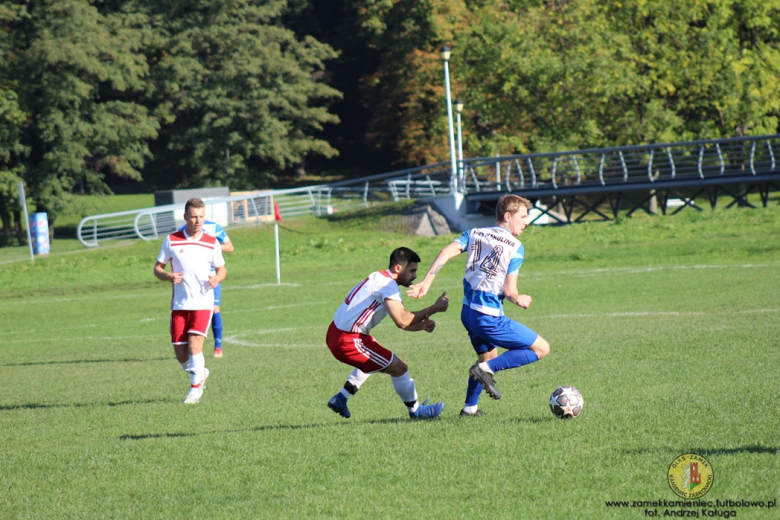 Klasa okręgowa: Zamek Kamieniec Ząbkowicki 0:0 Karolina Jaworzyna Śląska