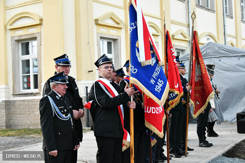 800-lecie Budzowa. Odsłonięcie tablicy pamiątkowej