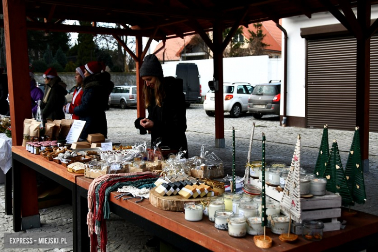 Bożonarodzeniowy jarmark w Ziębicach 