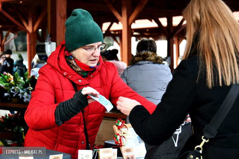 Bożonarodzeniowy jarmark w Ziębicach 