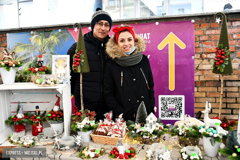 Świąteczny klimat podczas jarmarku w Ząbkowicach Śląskich [foto]