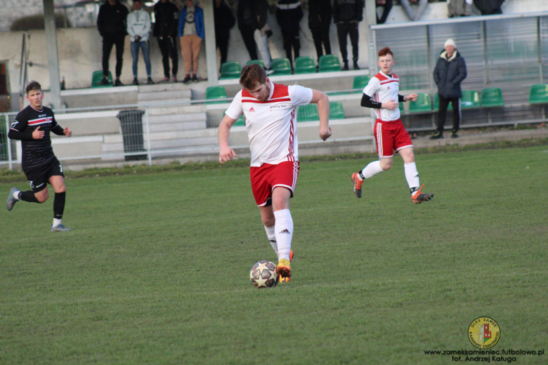 Klasa okręgowa: Zamek Kamieniec Ząbkowicki 3:0 (2:0) Kryształ Stronie Śląskie