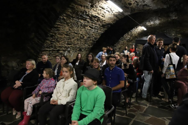 Ziębicka Orkiestra Mandolinistów i goście na ząbkowickim zamku w wyjątkowym koncercie