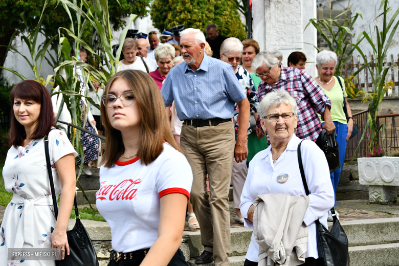 Dożynki gminy Kamieniec Ząbkowicki w Doboszowicach