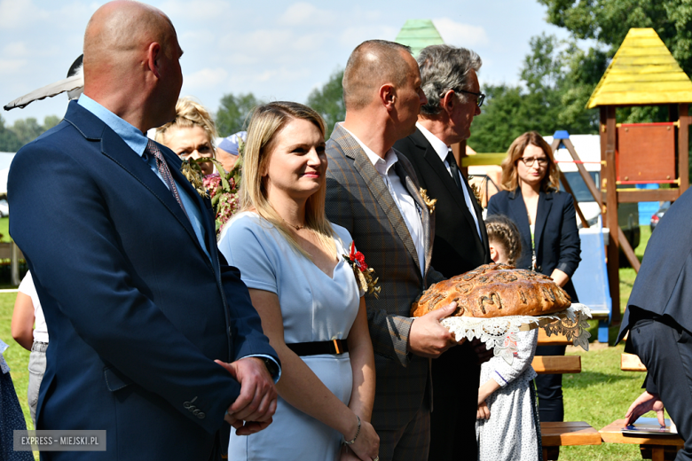 Dożynki Gminy Bardo w Dzbanowie 