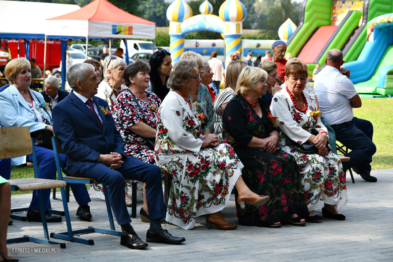 Dożynki Gminy Bardo w Dzbanowie 