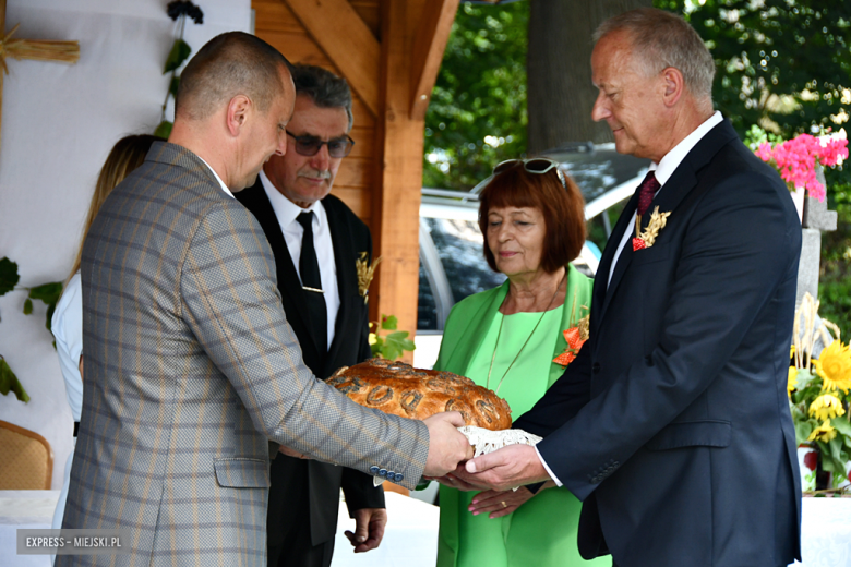 Dożynki Gminy Bardo w Dzbanowie 