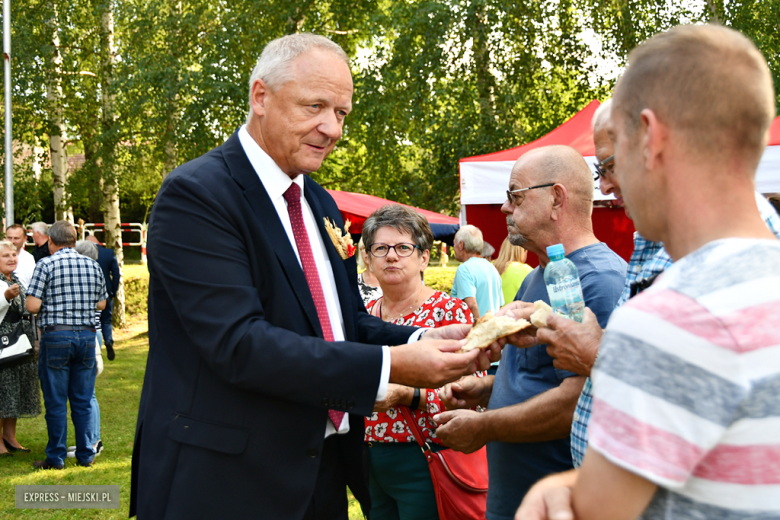 Dożynki Gminy Bardo w Dzbanowie 