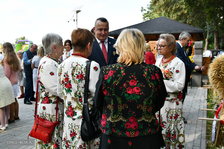 Dożynki Gminy Bardo w Dzbanowie 