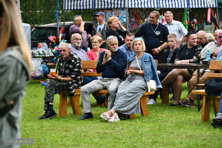 Dożynki Gminy Bardo w Dzbanowie 