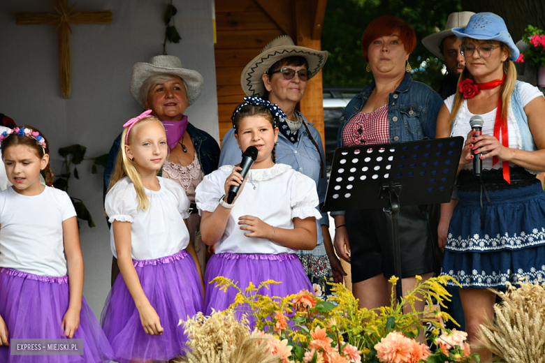 Dożynki Gminy Bardo w Dzbanowie 