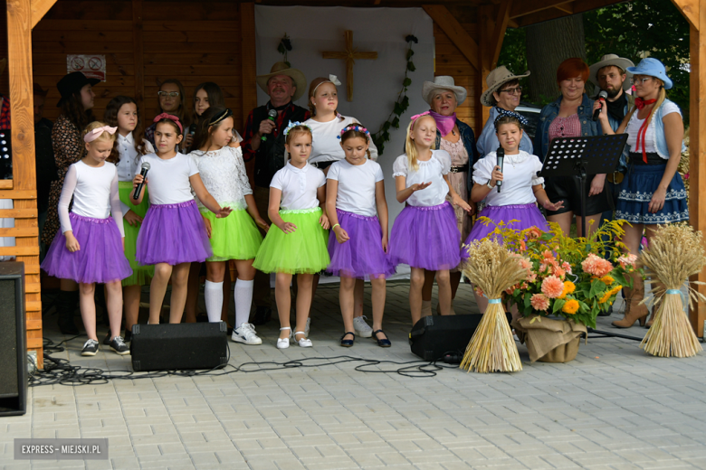 Dożynki Gminy Bardo w Dzbanowie 