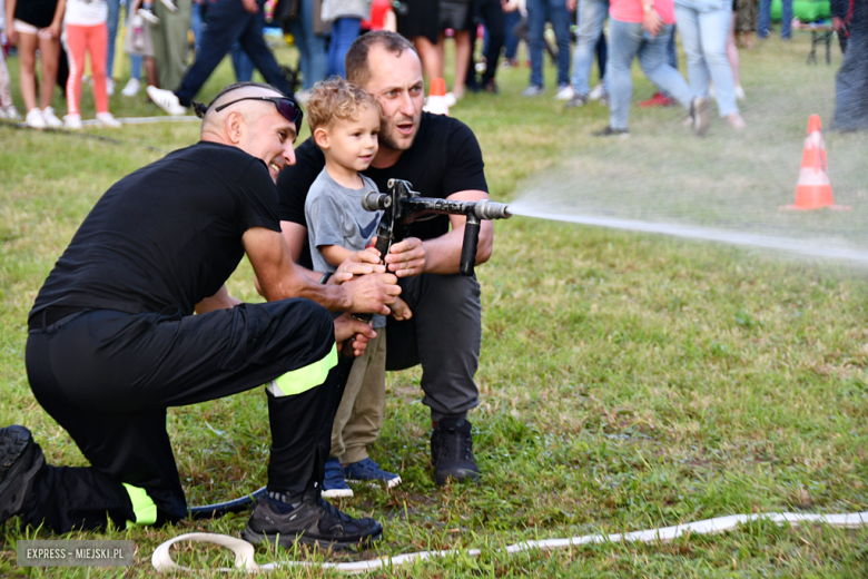 Dożynki Gminy Bardo w Dzbanowie 