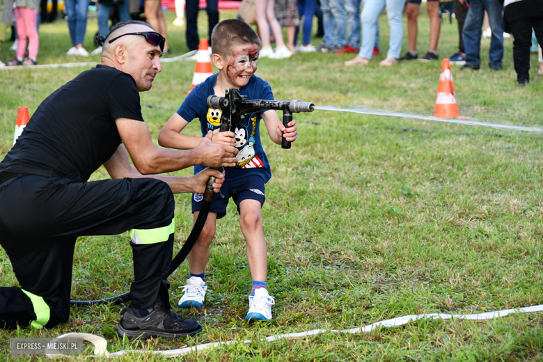 Dożynki Gminy Bardo w Dzbanowie 