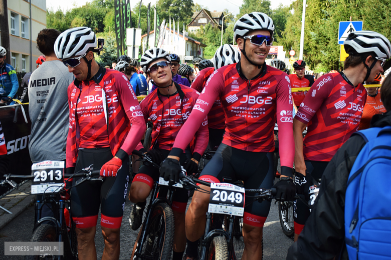 Mistrzostwa Polski MTB w Bardzie. Kilkuset zawodników na starcie