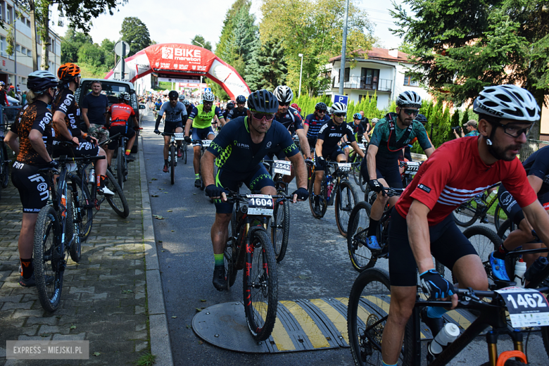 Mistrzostwa Polski MTB w Bardzie. Kilkuset zawodników na starcie