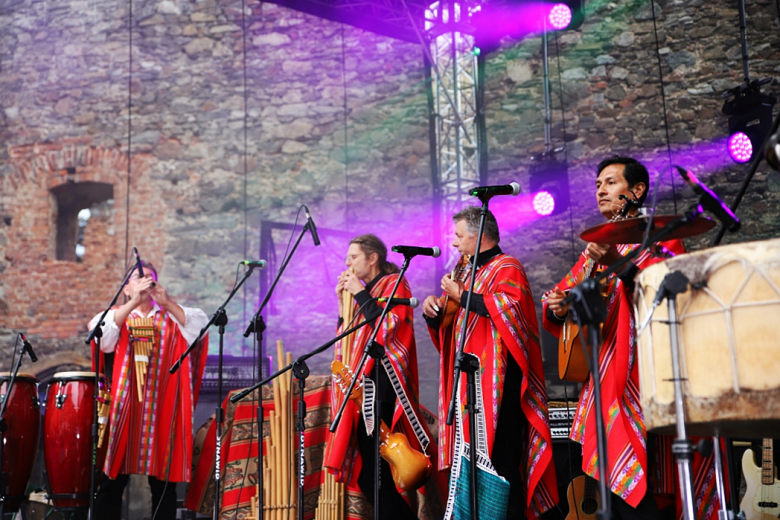 	Folk Fiesta. Chwile wspomnień - koncert pamięci Krzysztofa Kubańskiego