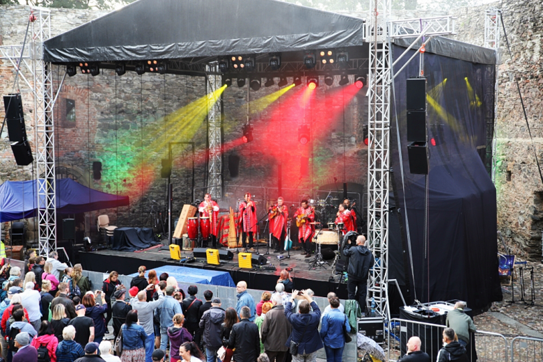 	Folk Fiesta. Chwile wspomnień - koncert pamięci Krzysztofa Kubańskiego