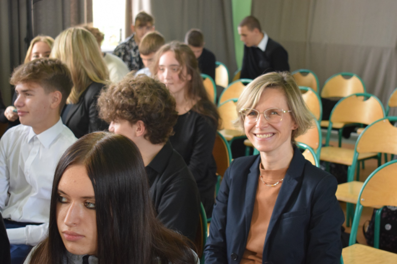 Ślubowanie uczniów klas pierwszych Liceum Ogólnokształcącego