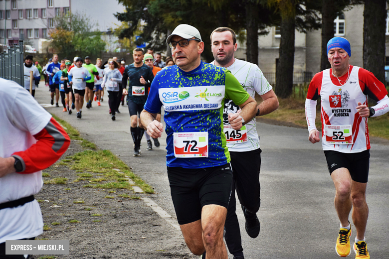 Na sportowo uczcili 104. rocznicę odzyskania niepodległości przez Polskę [foto]