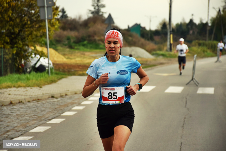 Na sportowo uczcili 104. rocznicę odzyskania niepodległości przez Polskę [foto]