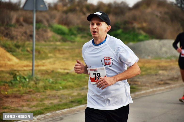 Na sportowo uczcili 104. rocznicę odzyskania niepodległości przez Polskę [foto]