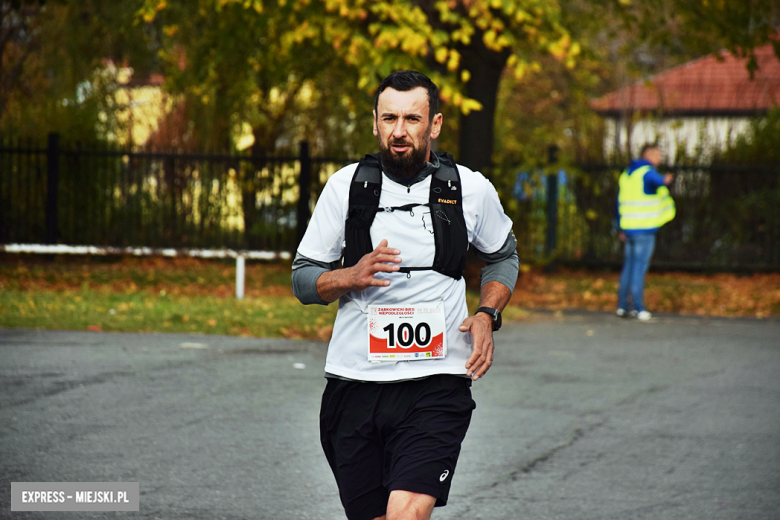 Na sportowo uczcili 104. rocznicę odzyskania niepodległości przez Polskę