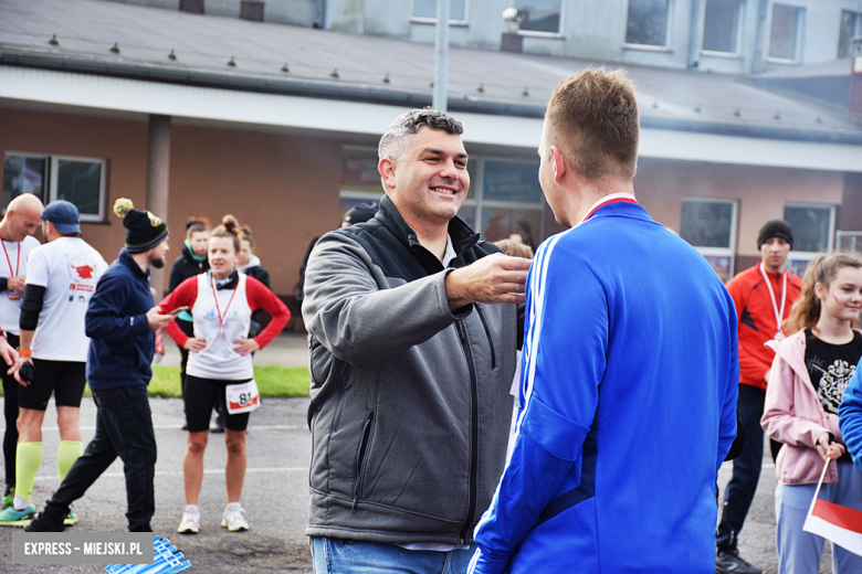 Na sportowo uczcili 104. rocznicę odzyskania niepodległości przez Polskę