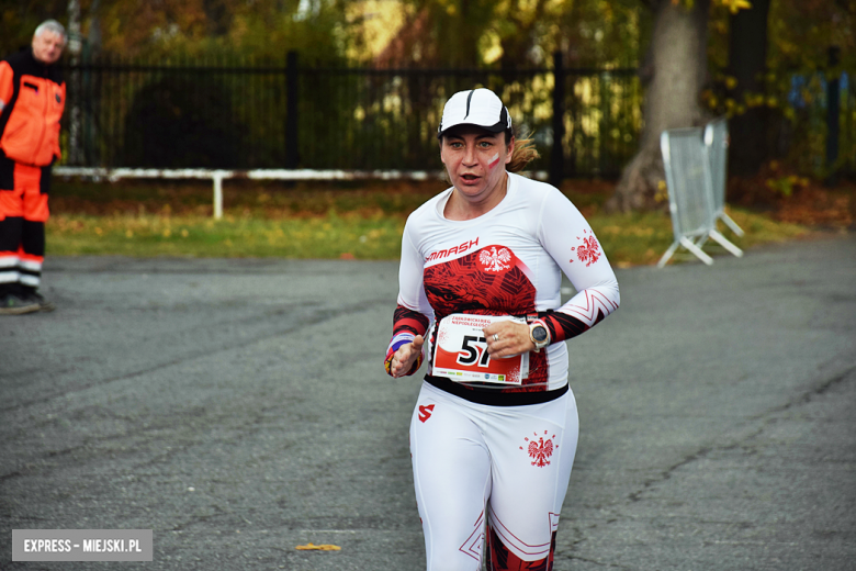 Na sportowo uczcili 104. rocznicę odzyskania niepodległości przez Polskę