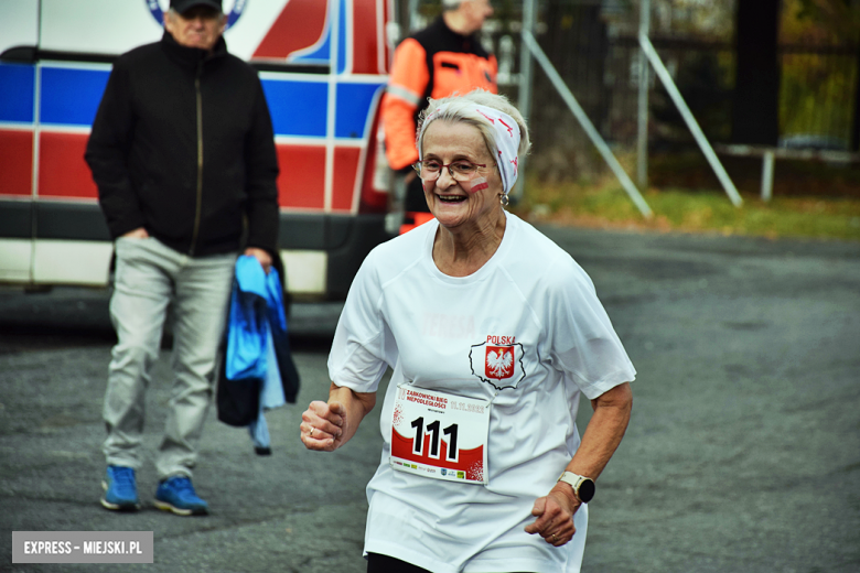 Na sportowo uczcili 104. rocznicę odzyskania niepodległości przez Polskę