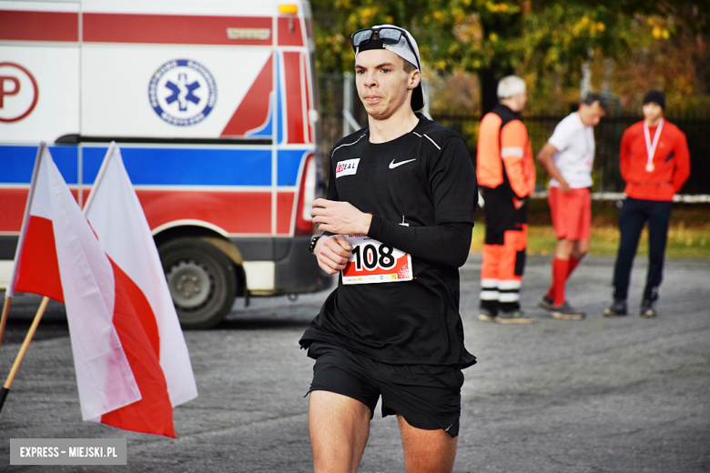 Na sportowo uczcili 104. rocznicę odzyskania niepodległości przez Polskę 