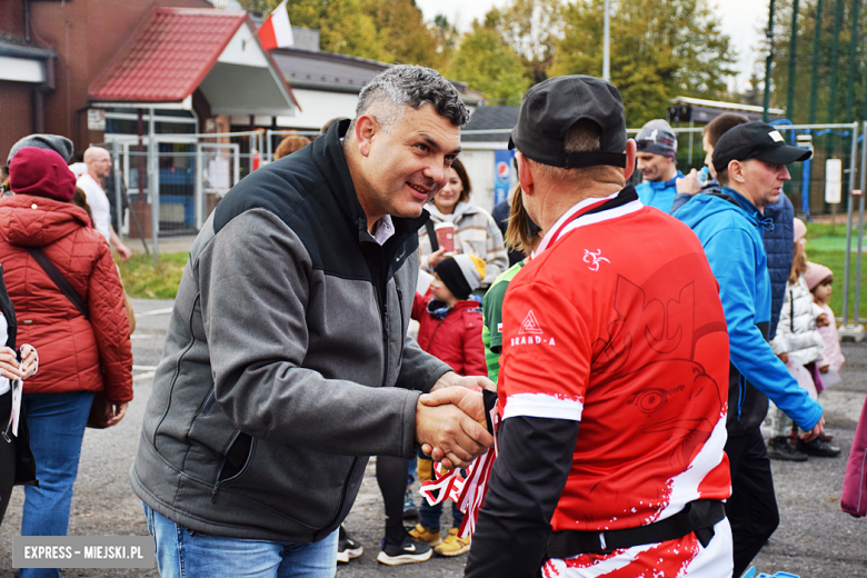 Na sportowo uczcili 104. rocznicę odzyskania niepodległości przez Polskę 