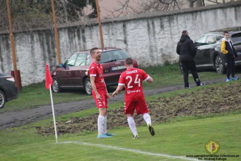 IV liga: Zamek Kamieniec Ząbkowicki 4:0 (2:0) Bielawianka Bielawa