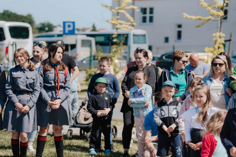 Spektakl w wykonaniu kamienieckich uczniów na podstawie książki pt. Tymek, Czarny Kot i Zagadki Pałacu Marianny Orańskiej