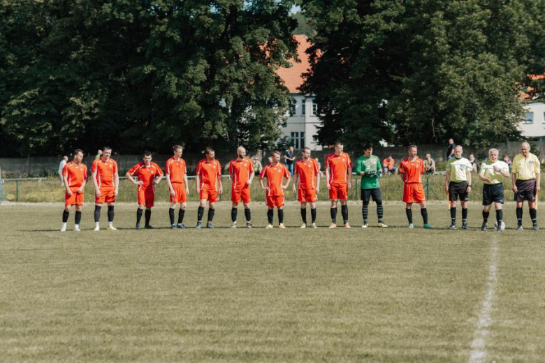 A-klasa, gr. III: Unia Złoty Stok 2:1 (0:0) Cis Brzeźnica