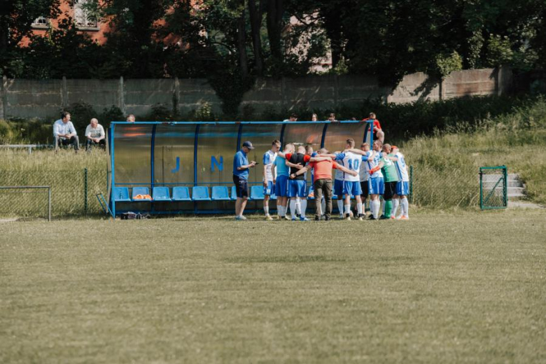 A-klasa, gr. III: Unia Złoty Stok 2:1 (0:0) Cis Brzeźnica