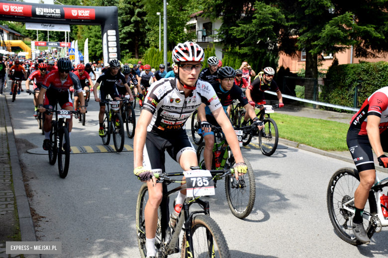 Rzesza kolarzy zalała Bardo. MTB Bike Maraton w Mieście Cudów