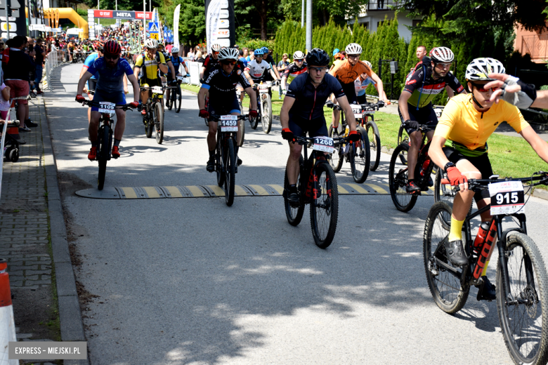 Rzesza kolarzy zalała Bardo. MTB Bike Maraton w Mieście Cudów