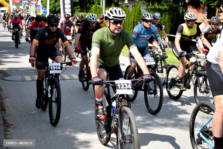 Rzesza kolarzy zalała Bardo. MTB Bike Maraton w Mieście Cudów