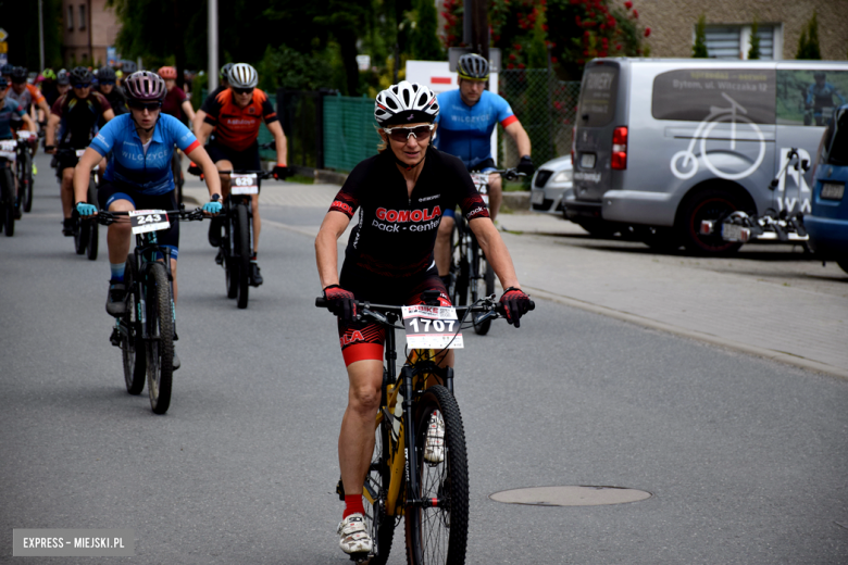 Rzesza kolarzy zalała Bardo. MTB Bike Maraton w Mieście Cudów