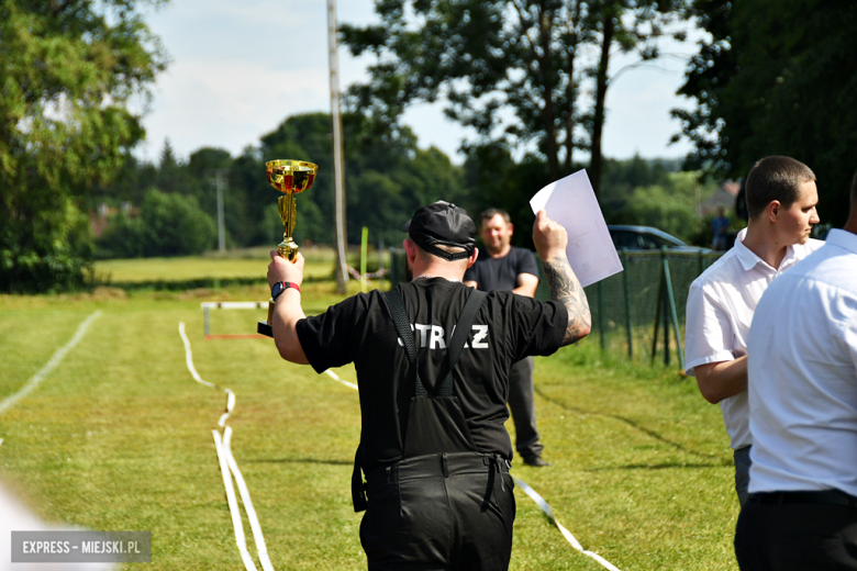 Międzygminne Zawody Sportowo-Pożarnicze w Ciepłowodach. Strażacy z Ciepłowód najlepsi [foto]