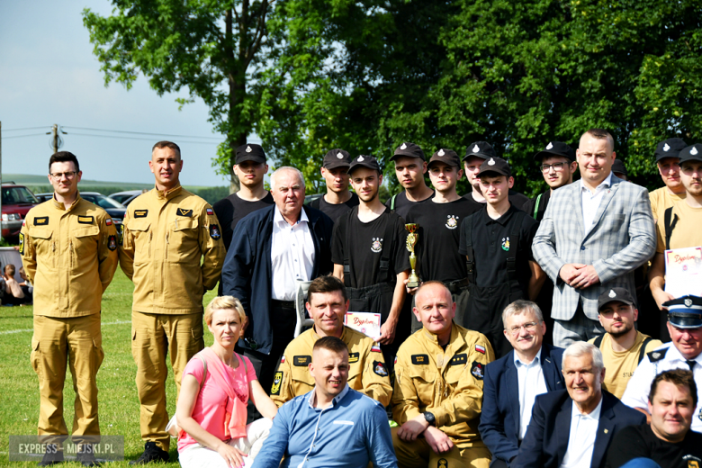 Międzygminne Zawody Sportowo-Pożarnicze w Ciepłowodach. Strażacy z Ciepłowód najlepsi [foto]