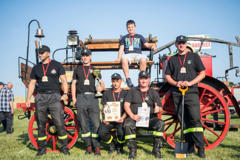 9. Zlot Starych Sikawek w Lubnowie. OSP Czerńczyce zwycięskie 