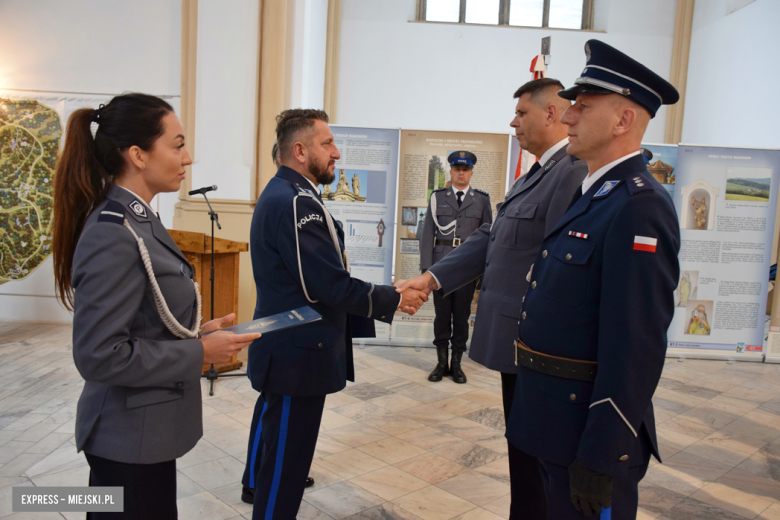 Powiatowe Święto Policji. Funkcjonariusze otrzymali awanse