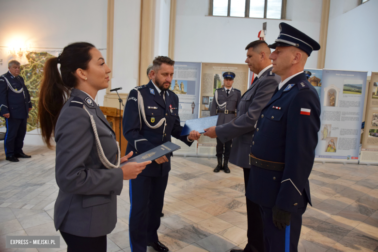 Powiatowe Święto Policji. Funkcjonariusze otrzymali awanse