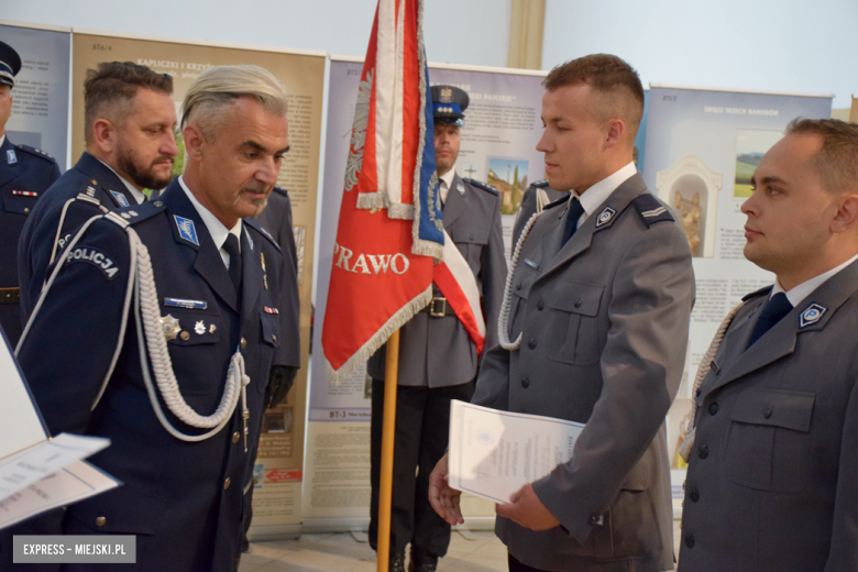 Powiatowe Święto Policji. Funkcjonariusze otrzymali awanse