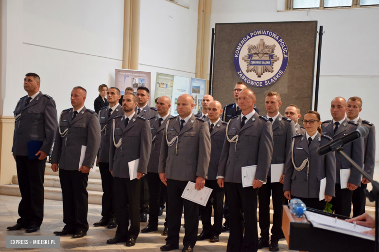 Powiatowe Święto Policji. Funkcjonariusze otrzymali awanse